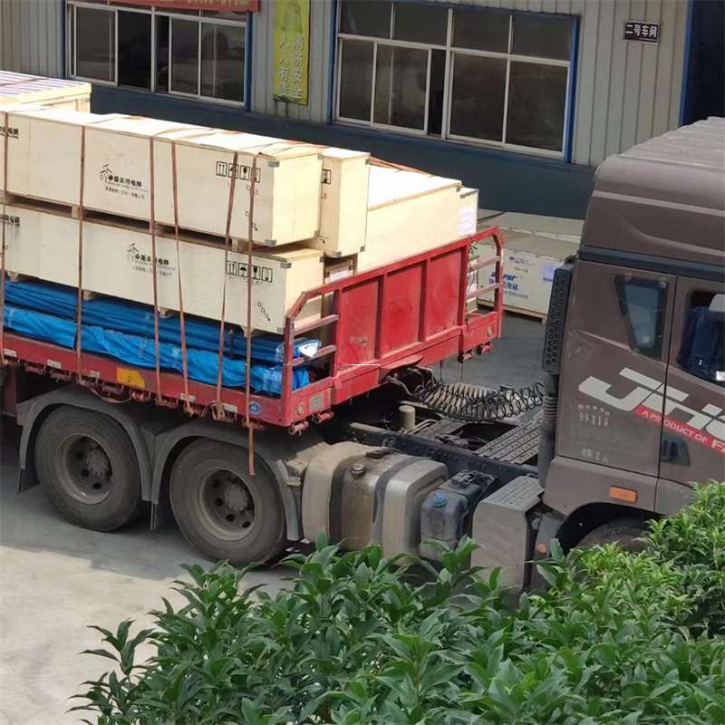 诸暨至新疆阿勒泰福海县物流专线，一站式服务，让您的货物畅行无忧